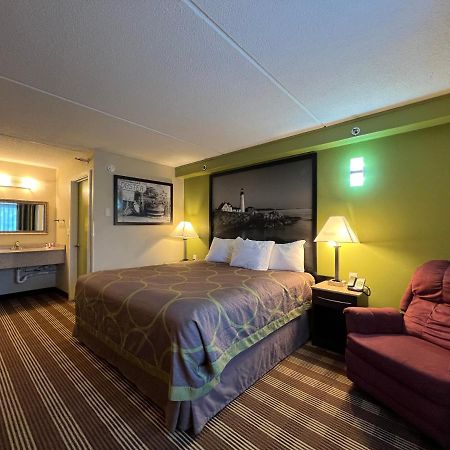 Hotel Super 8 By Wyndham Bangor Exterior foto
